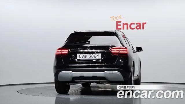 Mercedes-Benz GLA-Class 2019 — фото 4
