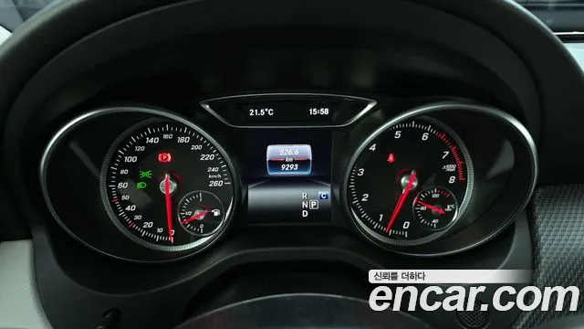 Mercedes-Benz GLA-Class 2019 — фото 11