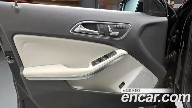 Mercedes-Benz GLA-Class 2019 — фото 14