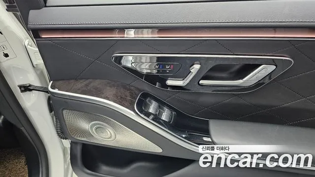 Mercedes-Benz S-Class 2021 — фото 18