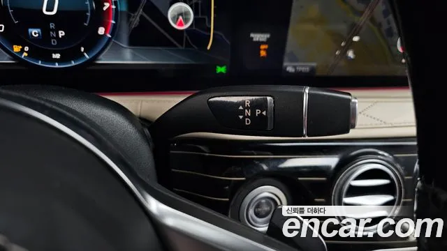 Mercedes-Benz S-Class 2019 — фото 12