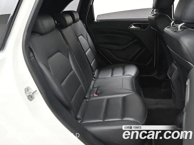 Mercedes-Benz B-Class 2013 — фото 12