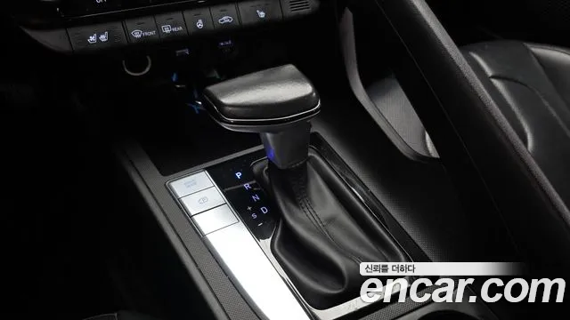 Hyundai AVANTE 2021 — фото 12