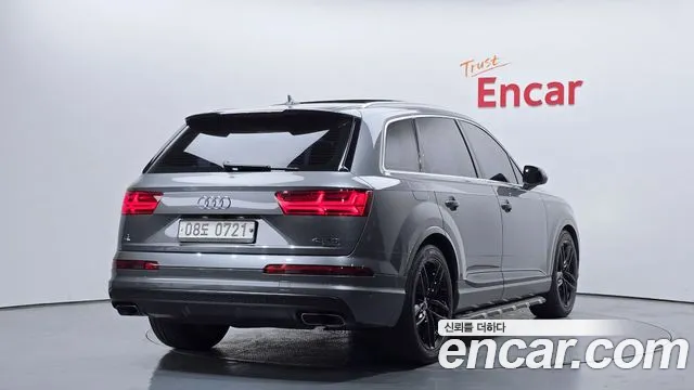 Audi Q7 2016 — фото 2