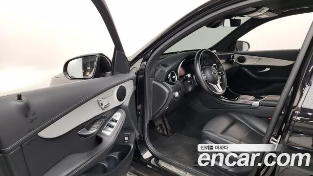 Mercedes-Benz GLC-Class 2022 — фото 10