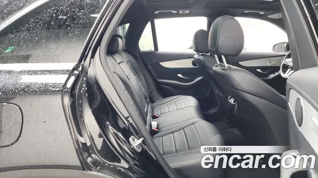 Mercedes-Benz GLC-Class 2022 — фото 11