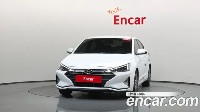 Hyundai AVANTE 2019 — фото 2