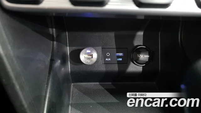 Hyundai AVANTE 2019 — фото 17
