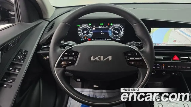 Kia Niro 2024 — фото 20