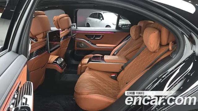 Mercedes-Benz S-Class 2023 — фото 17