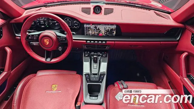 Porsche 911 2021 — фото 10
