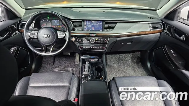 Kia K7 2018 — фото 10