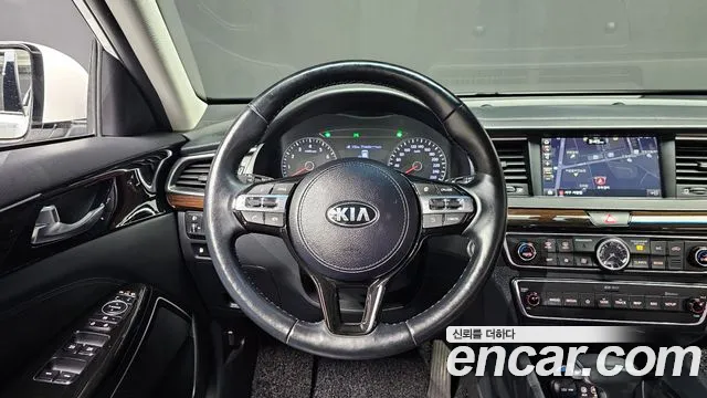 Kia K7 2018 — фото 19