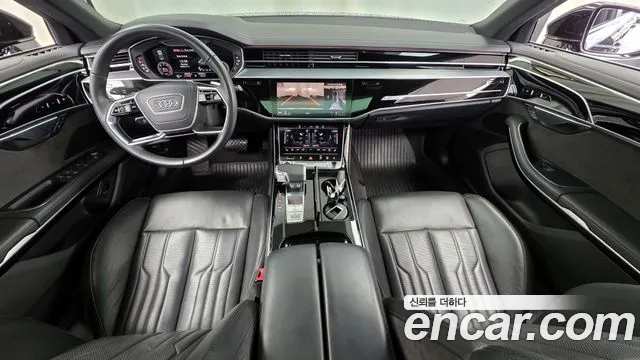 Audi A8 2021 — фото 10