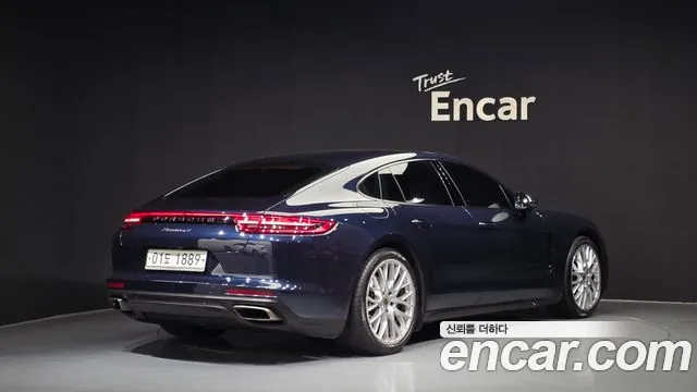 Porsche Panamera 2018 — фото 2