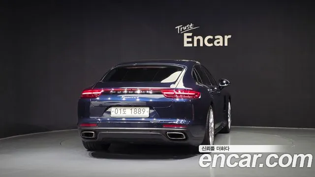 Porsche Panamera 2018 — фото 4