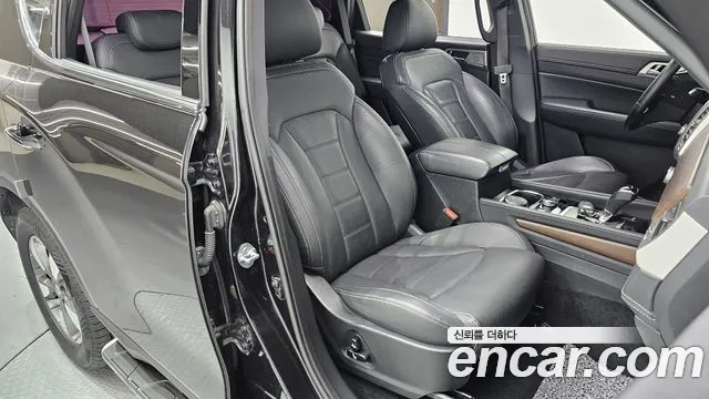KG_Mobility_Ssangyong Rexton 2018 — фото 17
