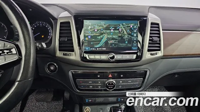 KG_Mobility_Ssangyong Rexton 2018 — фото 20