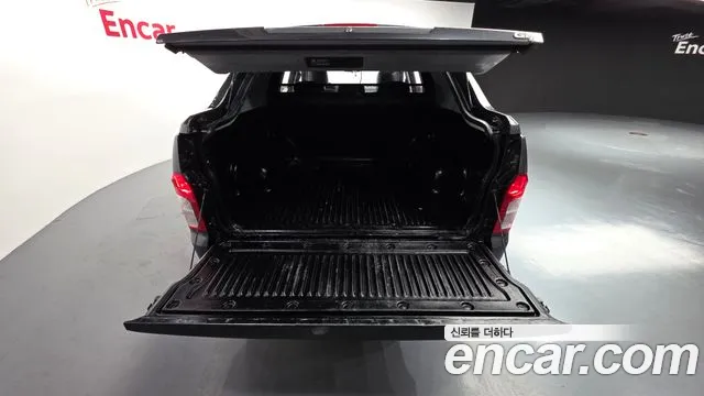 KG_Mobility_Ssangyong KORANDO 2017 — фото 20