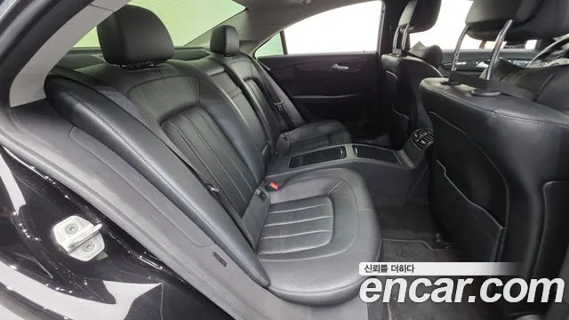 Mercedes-Benz CLS-Class 2017 — фото 20