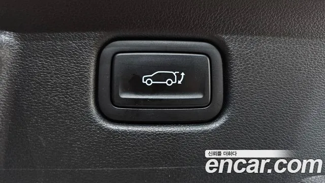 Hyundai Kona 2023 — фото 16