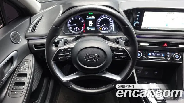 Hyundai Sonata 2022 — фото 13