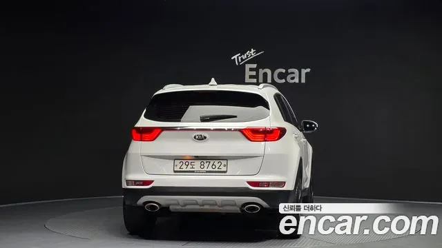 Kia Sportage 2018 — фото 4
