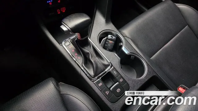 Kia Sportage 2018 — фото 12
