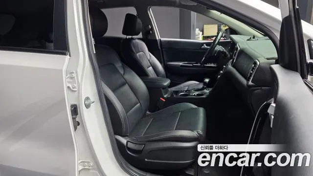 Kia Sportage 2018 — фото 17