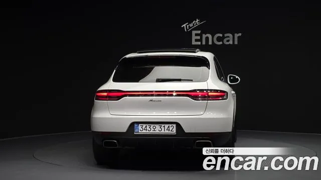 Porsche Macan 2021 — фото 4