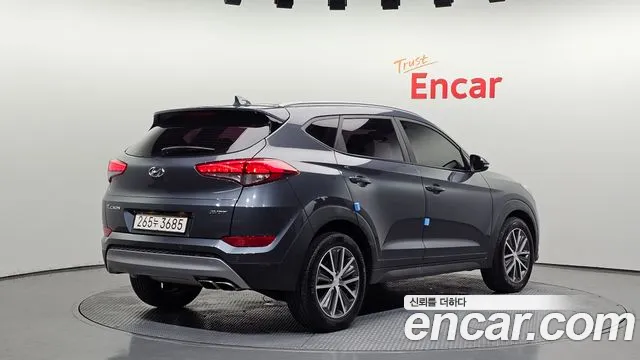 Hyundai Tucson 2017 — фото 2