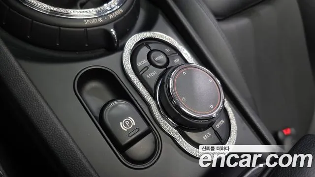 Mini Clubman 2016 — фото 19