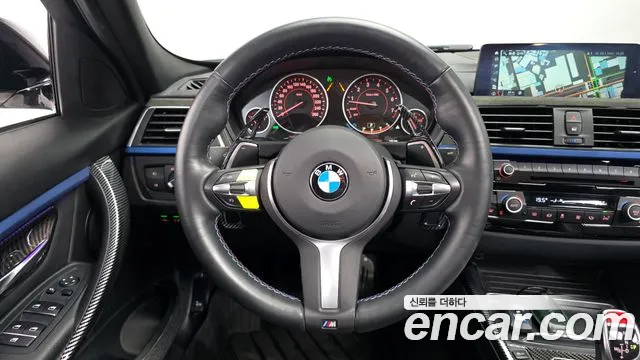 BMW 3-Series 2018 — фото 13