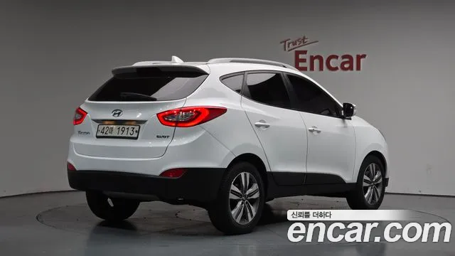 Hyundai Tucson 2015 — фото 2