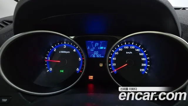 Hyundai Tucson 2015 — фото 8