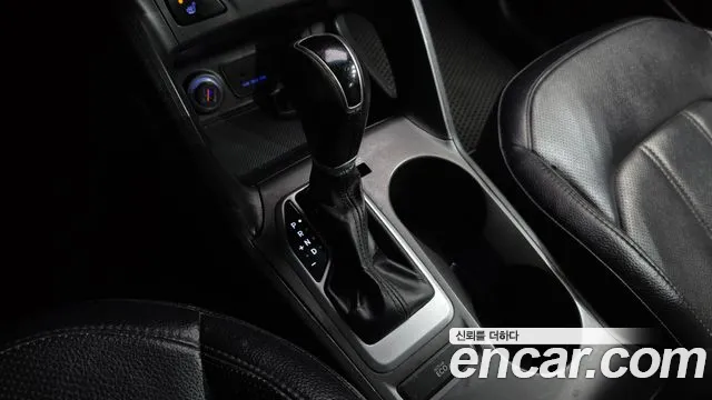 Hyundai Tucson 2015 — фото 9