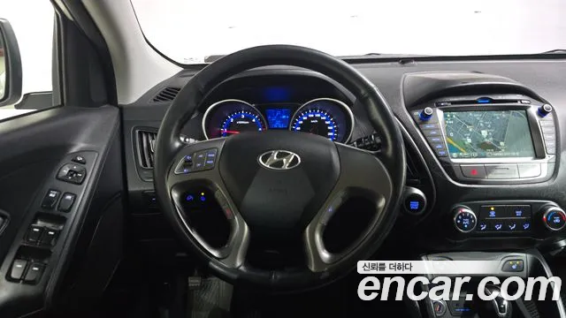 Hyundai Tucson 2015 — фото 13