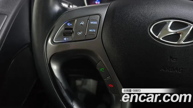 Hyundai Tucson 2015 — фото 17