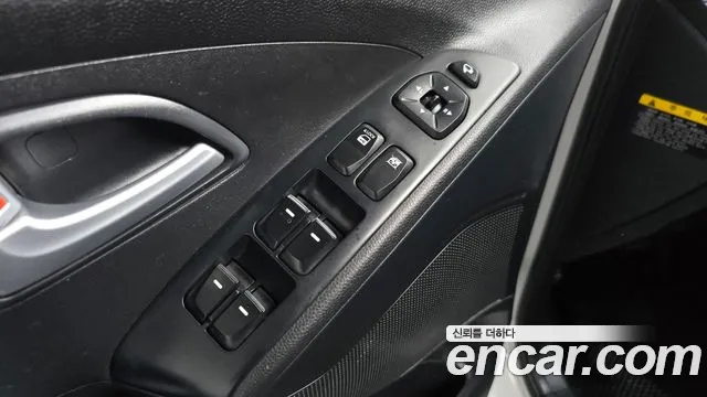 Hyundai Tucson 2015 — фото 18