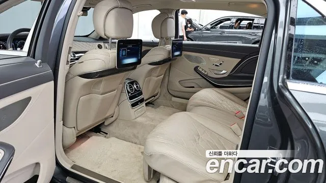 Mercedes-Benz S-Class 2020 — фото 16