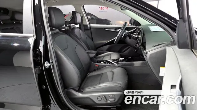 Kia Niro 2024 — фото 16