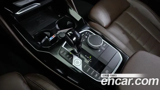 BMW X4 2025 — фото 12