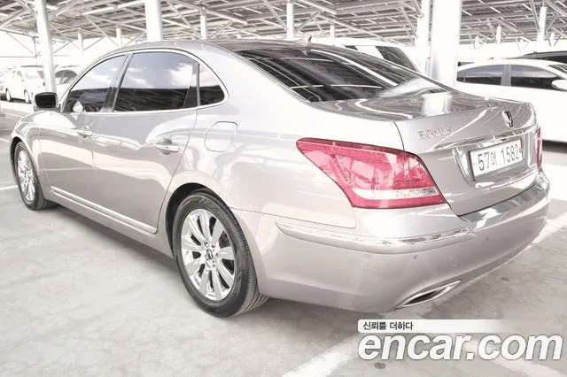 Hyundai Equus 2012 — фото 2