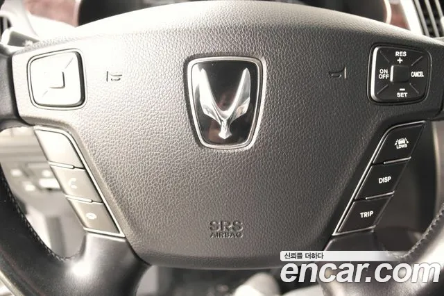 Hyundai Equus 2012 — фото 15