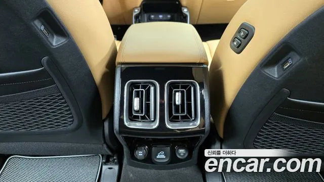 Kia Sorento 2022 — фото 15