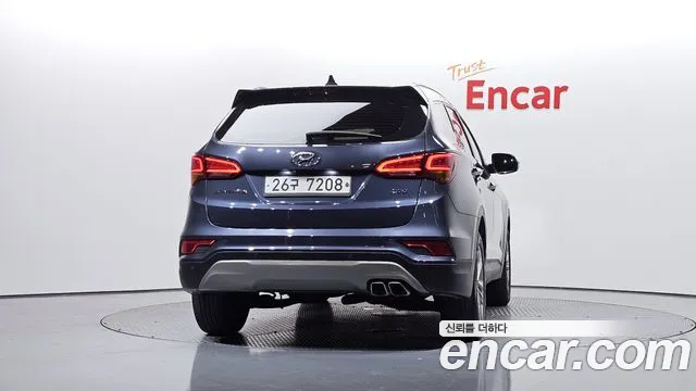 Hyundai Santafe 2018 — фото 4