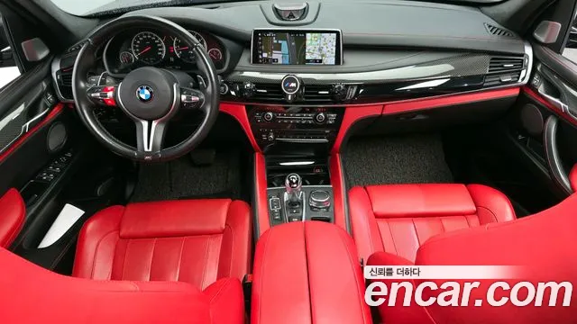 BMW X5M 2018 — фото 10