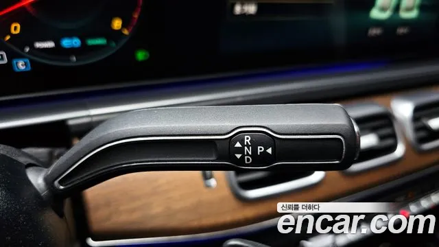 Mercedes-Benz GLE-Class 2020 — фото 9