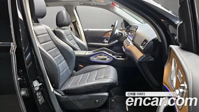 Mercedes-Benz GLE-Class 2020 — фото 11