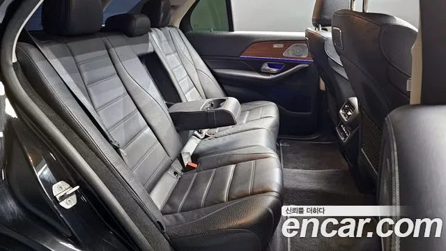 Mercedes-Benz GLE-Class 2020 — фото 12